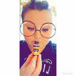 lizzy lewis - @_lovely_oils - Instagram