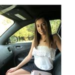 Lizzy Perez - @_lizzyperez_ - Instagram