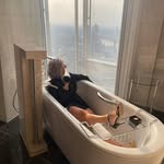 Kelly Lloyd-Emery - @kelly5476 - Instagram