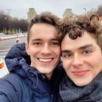 Lloyd Holt - @lloydlmholt - Instagram