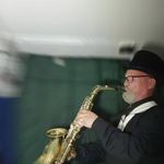 Lloyd Holt - @lwh71862 - Instagram