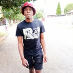 Lloyd Kapinduza - @lloydkapinduza - Instagram