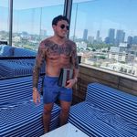 Lloyd lewis 👨🏼‍💻 - @lloyd._lewis - Instagram