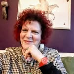Sandra Lloyd - @lloydlibra - Instagram