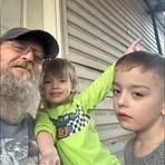 Lloyd Looney - Facebook