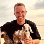 Lloyd Vickers - @lloyddvv - Instagram