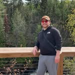 Logan Burch - @logburch22 - Instagram