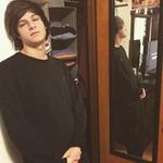Logan Burrell - @lolo18987 - Instagram