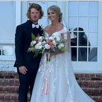 Logan Burt - @loganburt27 - Instagram