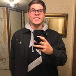 Logan Chavez - @loganchavez3098 - Instagram