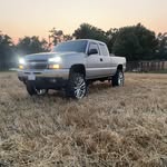 Logan Herring - @loganherring10 - Instagram