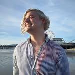 Logan Hutton - @lerghan170 - Instagram