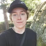 Logan Hutton - @hutton.logan - Instagram