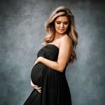 Logan Kilgore - @maternitybylogankilgore - Instagram