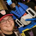 Logan melo - @logan_no_not_that_one - Instagram