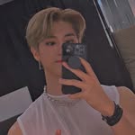 𝐿𝒪𝒢𝒜𝒩 𝑀𝒰𝐿𝐿𝐸𝑅 - @_m0onf4iry._ - Instagram