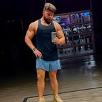 Logan Nixon - @logannixlifts - Instagram