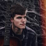 Logan Rhoades - @kuro.music.07 - Instagram