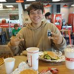Logan Schofield - @logan.schofield - Instagram