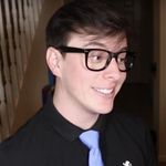 @sanders.sides.logan - Instagram