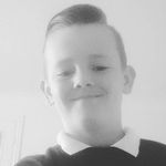@logansnell_fanpage - Instagram
