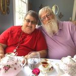 Lois Allison - @ughyusa855 - Instagram