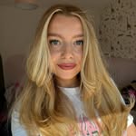 Cara Lois Barrett - @caraloisbarrett - Instagram