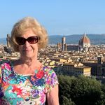 Lois Beres - @loisberes3 - Instagram