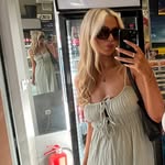 🦦lois chapman - @loischapman_ - Instagram