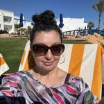 Lois Girgis-Coyle - @loisgirgisco - Instagram