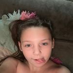 Hailey Lainglois - @haileylainglois - Instagram
