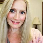 Lois Hammer - @loweekansas - Instagram