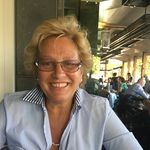 Lois Lamb - @loisclamb - Instagram