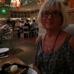 Lois Poeppelmeier Leslie - @lois.leslie.3 - Instagram