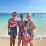 Lois McGill - @loism27 - Instagram