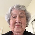 Lois Nicholas - @loienich - Instagram