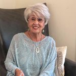 Lois Pope - @loisvpope - Instagram