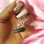 LOIS NAILS | PRESS ON NAILS - @lois__nails - Instagram