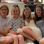 Lois - @loisrocks15 - Instagram