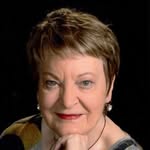 Lois Travis - @loistravis2021 - Instagram