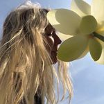 Lois Conner - @loistrueblue - Instagram