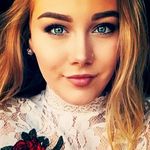 Lola Bingham - @poppy_lolazxx - Instagram