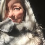 Rhonda Dyer - @lola_dyer - Instagram