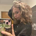 Lola - @lolalamberttt - Instagram