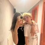 lola - @lolalamble - Instagram