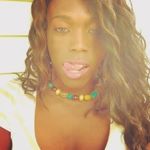 Lolá Lyons - @remiima - Instagram