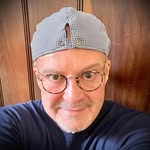 De Lon Harris - @de_lon_harris - Instagram