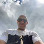 London Lyons - Facebook