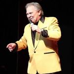 Lonnie Brabender - @lonniebrabender - Instagram