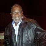 Lonnie Clay - @lonnie.clay.5 - Instagram